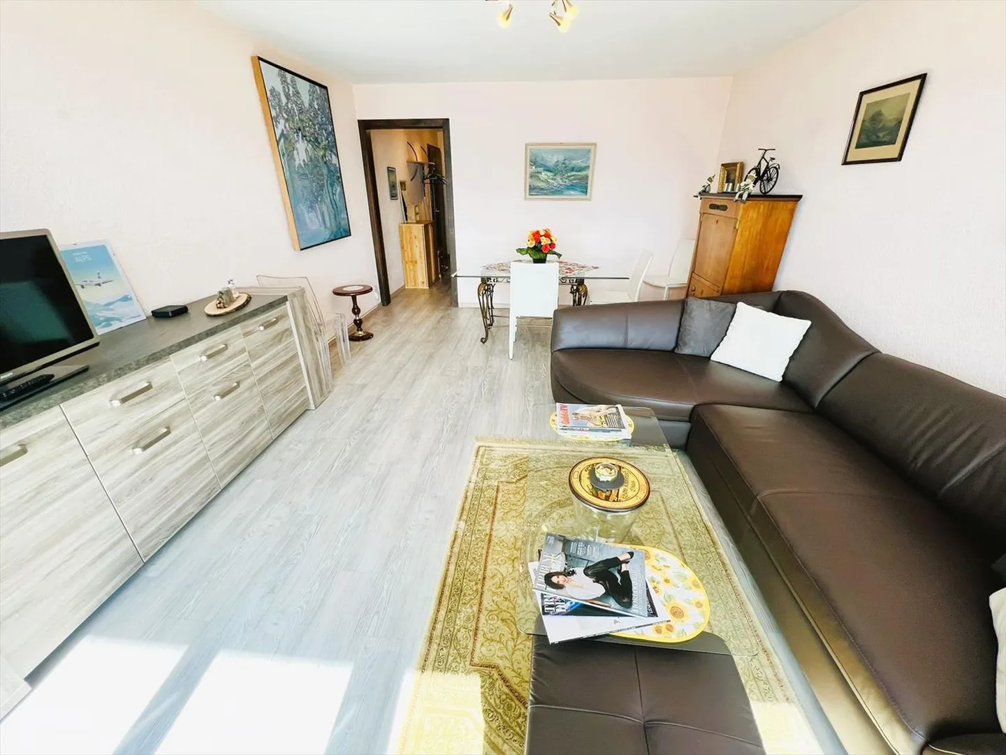 Furnished 2.5 Room Apartment - Photo 4 of 14