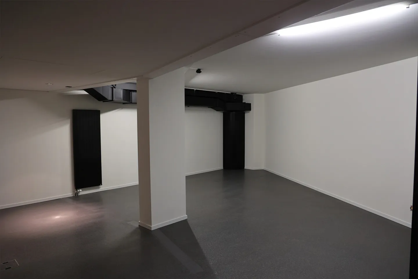 Office Spaces - Photo 3 of 8