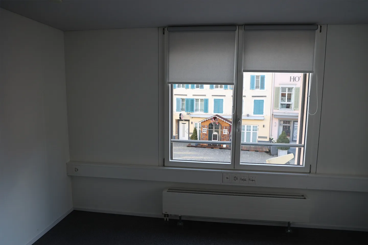 Office Spaces - Photo 4 of 8