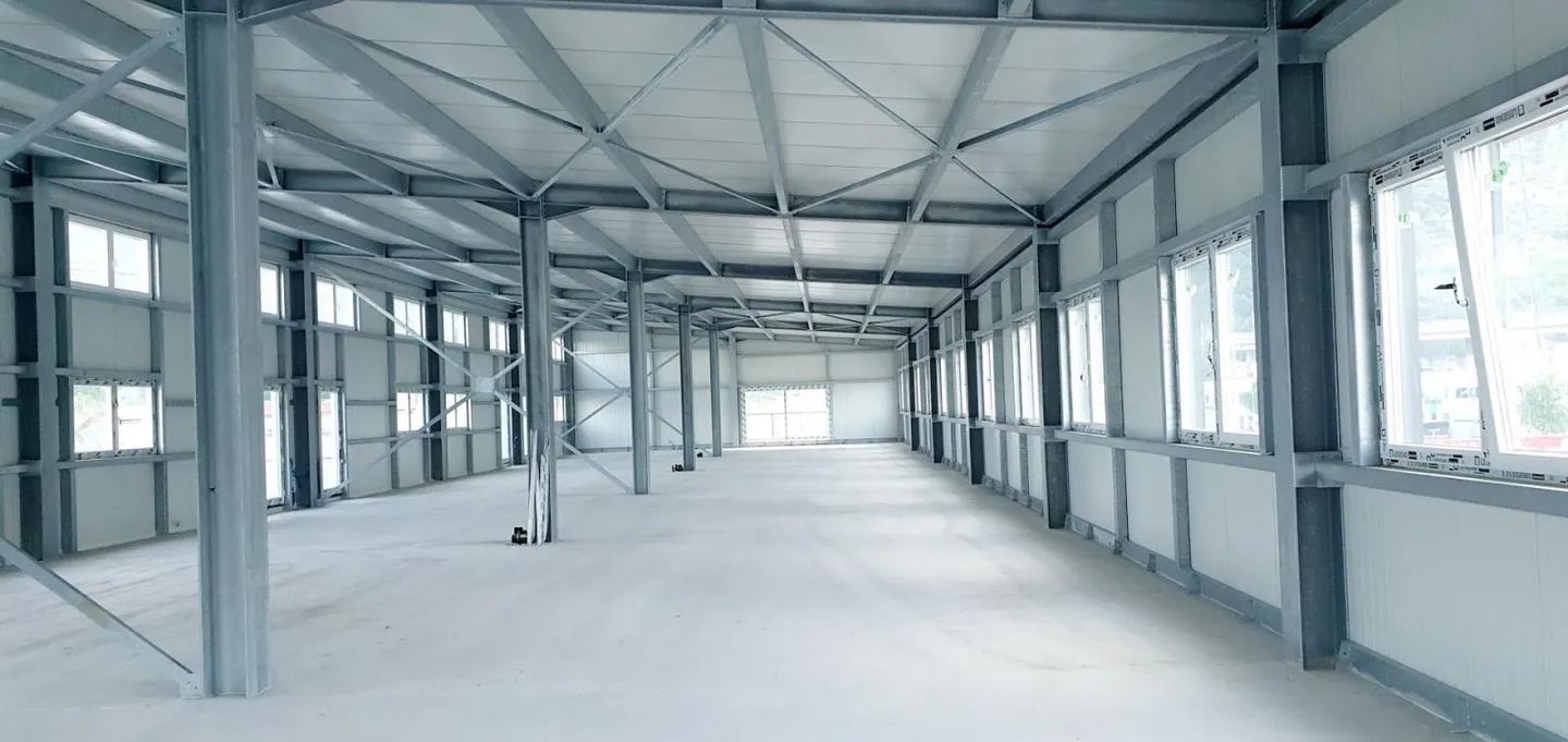 Become the owner of your premises/offices +1 apartment 355 to 721 m2 - Photo 1 of 3