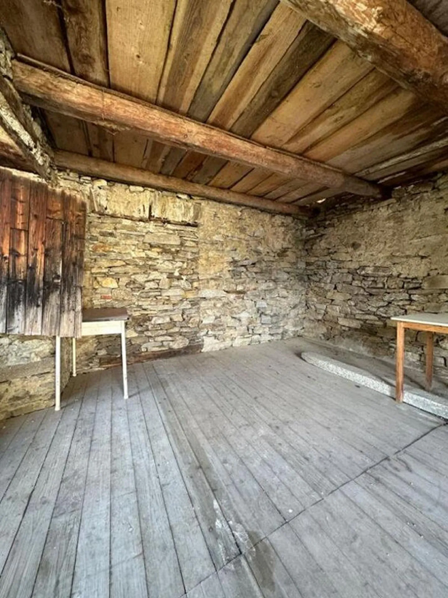 Da ristrutturare casa principale su 4 piani, con giardino | Trasforma un Di... - Foto 4 di 10