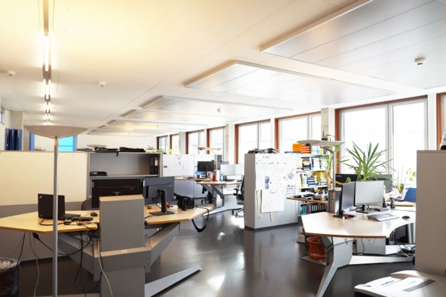 Commercial - Photo 6 of 11