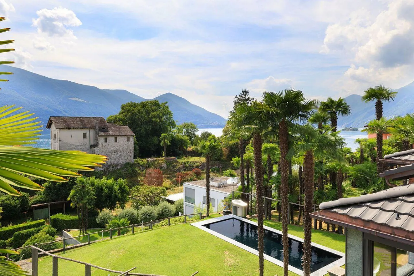 Beeindruckende Villa mit Seeblick - Foto 4 von 17