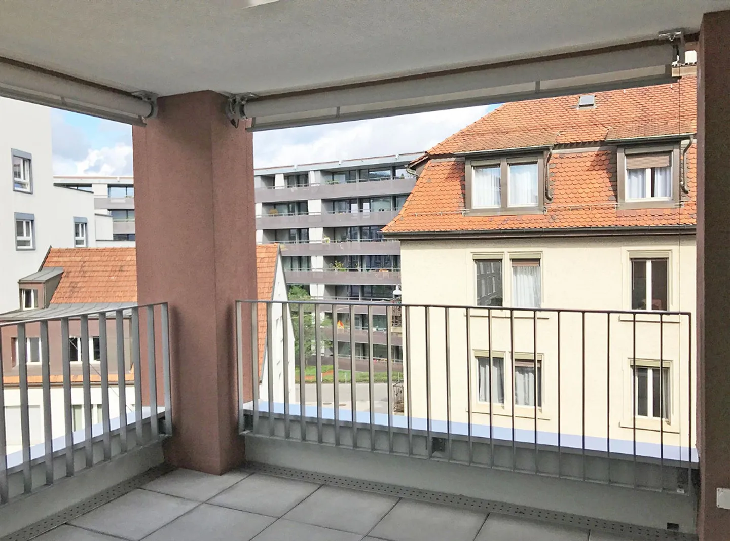 Modern Apartment in Zurich - Photo 6 of 9