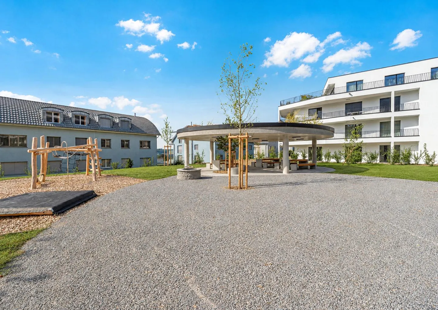 Appartamento nuovo di 4,5 stanze con vista lago - Foto 3 di 7
