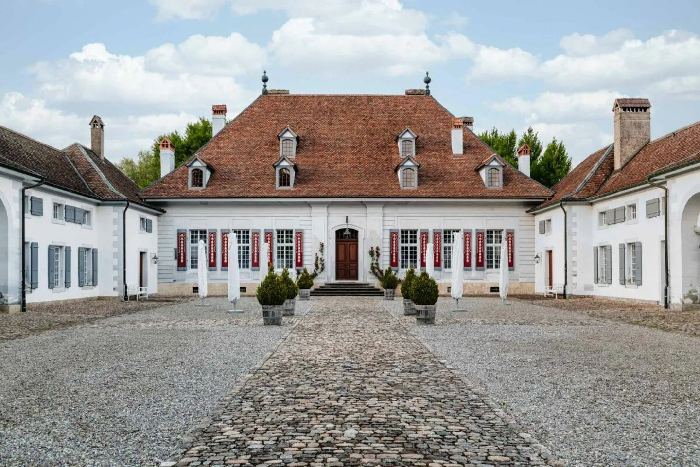 Working in the Castle! Office or Studio Spaces (from 30m2) - Photo 1 of 10
