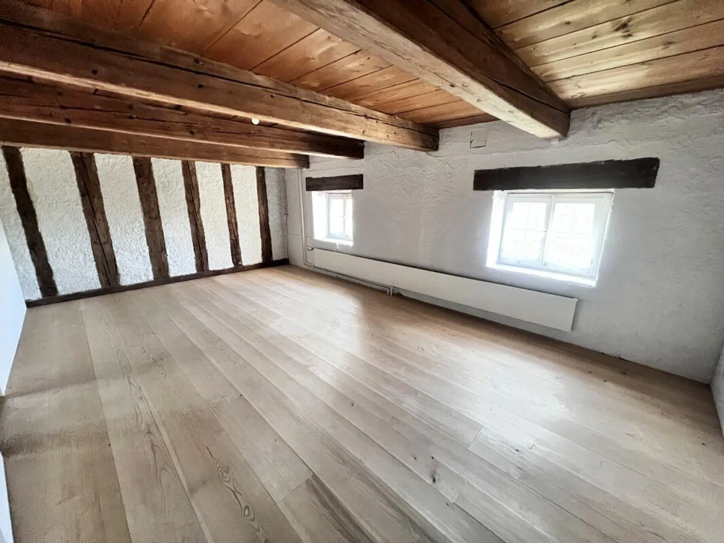 Working in the Castle! Office or Studio Spaces (from 30m2) - Photo 6 of 10