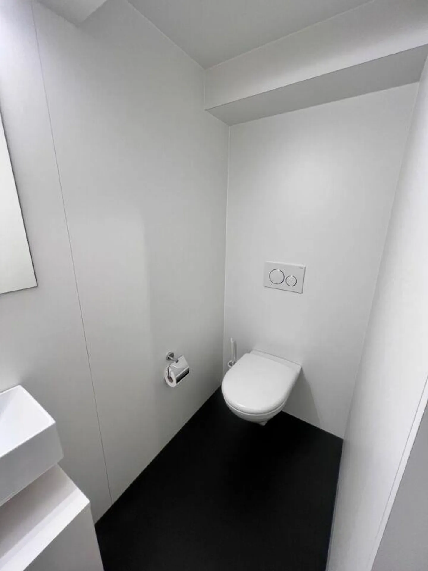 Working in the Castle! Office or Studio Spaces (from 30m2) - Photo 10 of 10