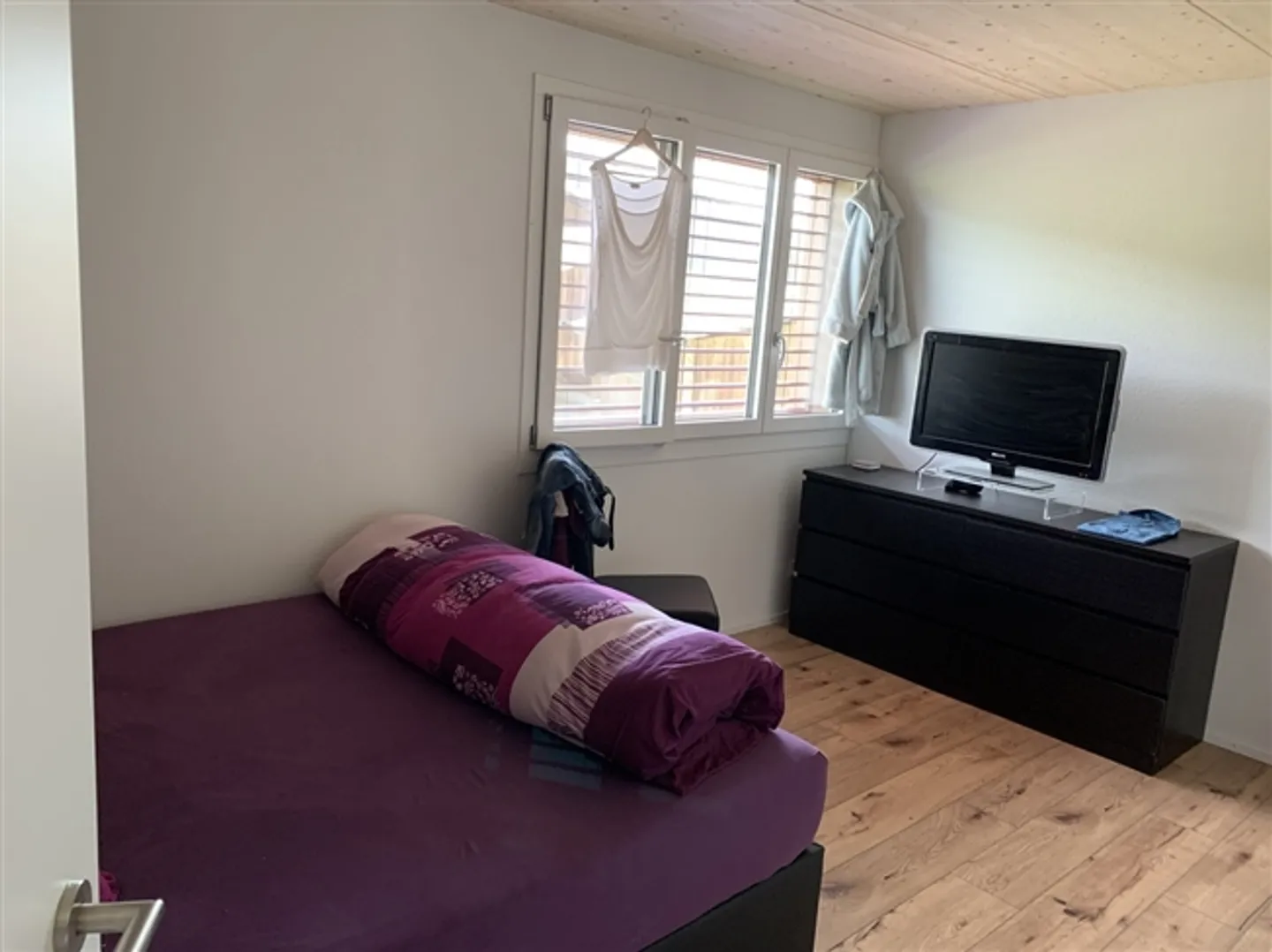 «Milchwirtschaftsbetrieb mit Laufstall und neuem Wohnhaus zu verpachten» - Foto 6 von 7