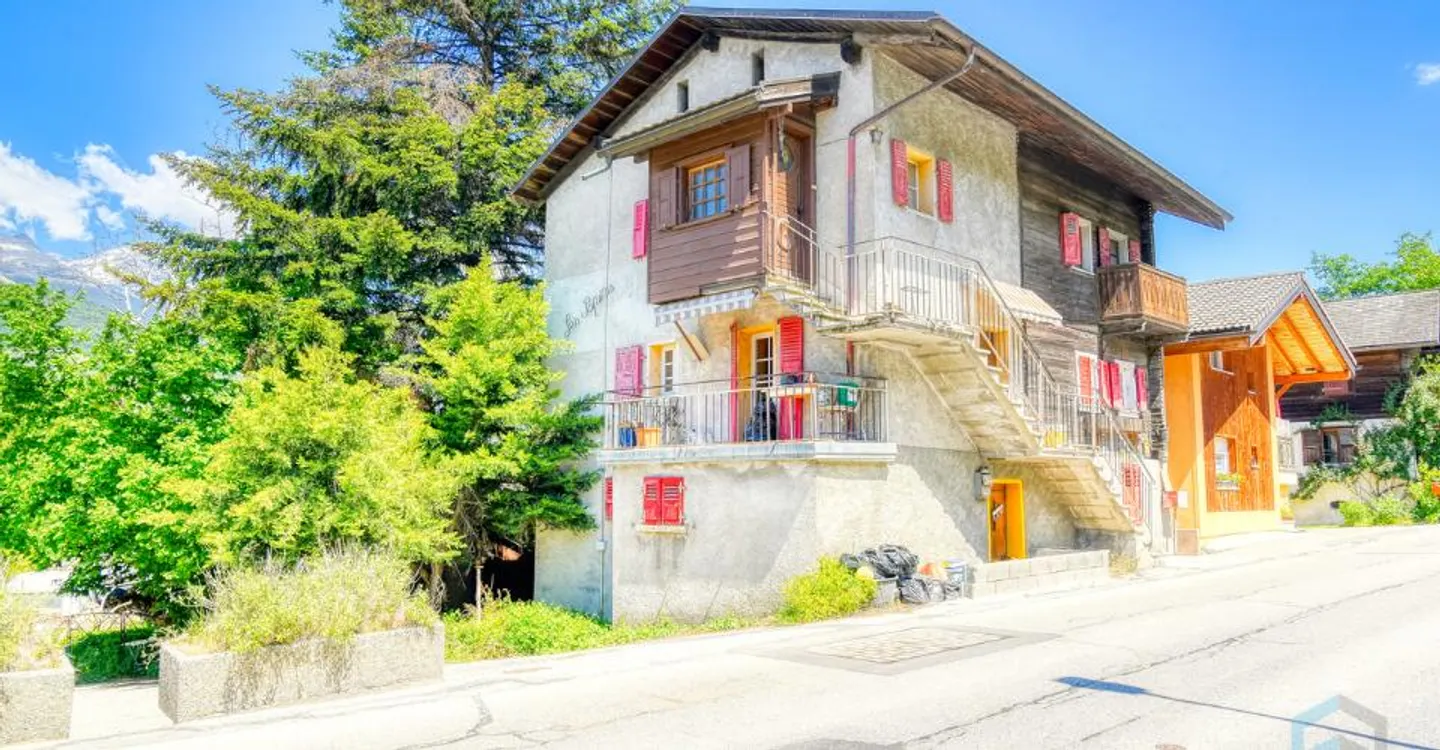 Potentiel de Rénovation au Village - Photo 4 sur 7