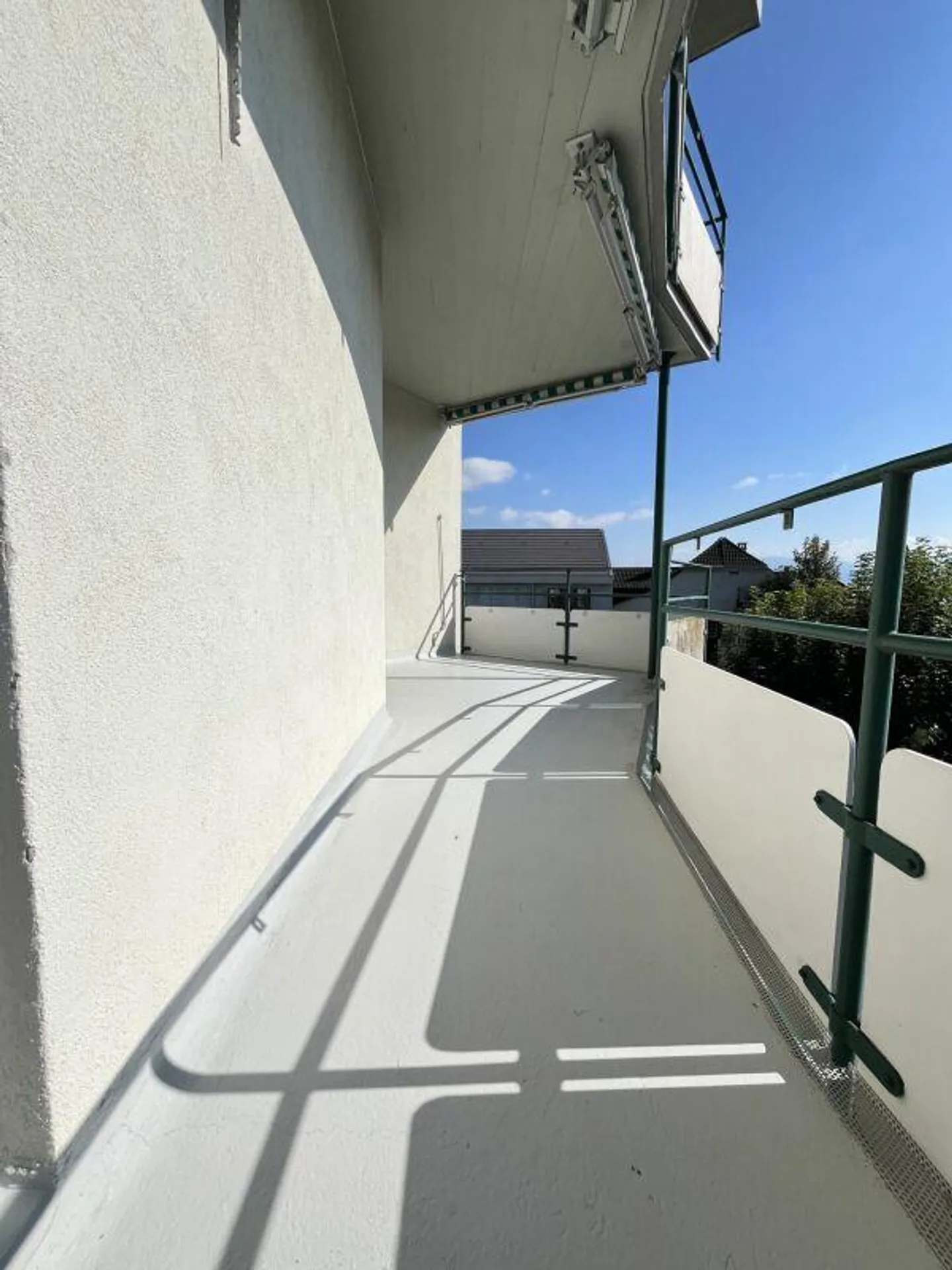 Well-kept 4-room apartment: be at home in immediate proximity to the lake and city center! - Photo 7 of 9