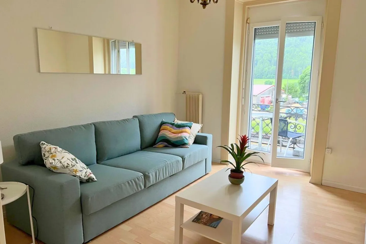 Immeuble de rendement avec situation - Photo 1 sur 2