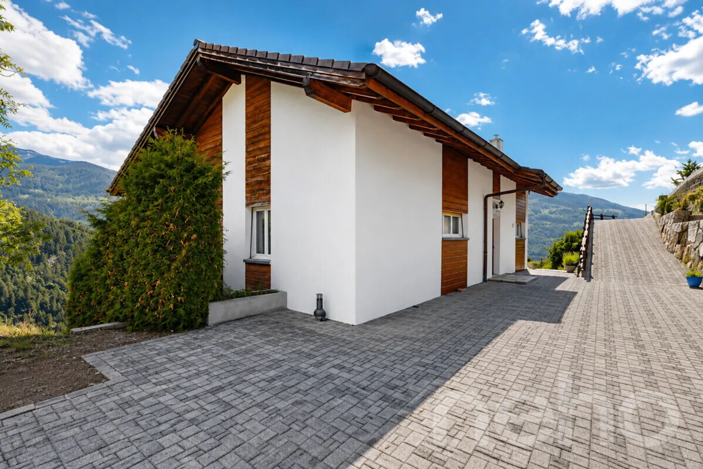 Chalet Charmant avec Vue Montagne - Photo 3 sur 12