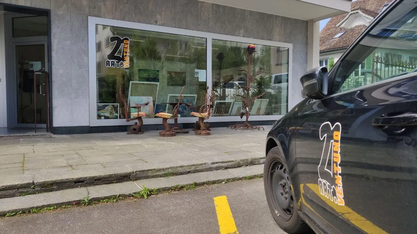 Espace de vente au centre de Schwyz - Photo 5 sur 5