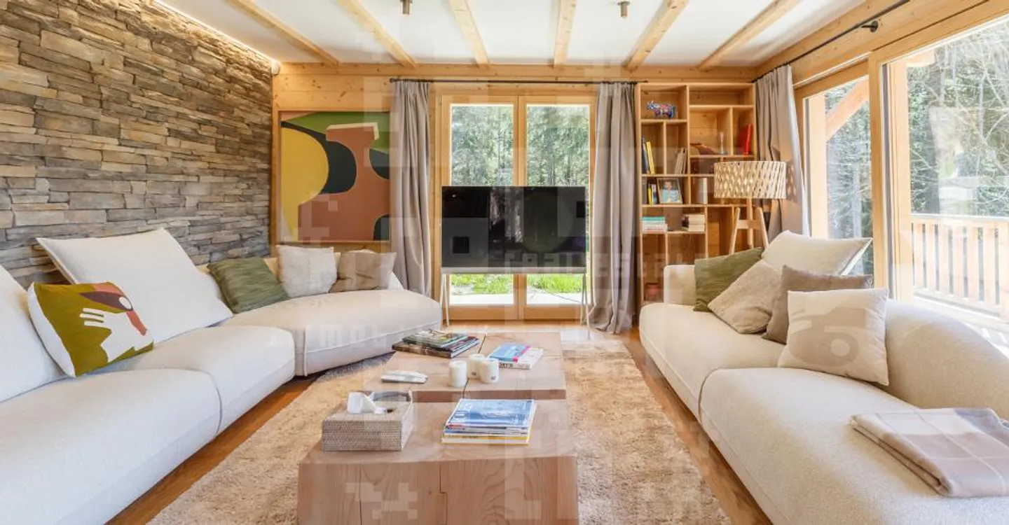 8-room chalet with stunning views - Photo 6 of 12
