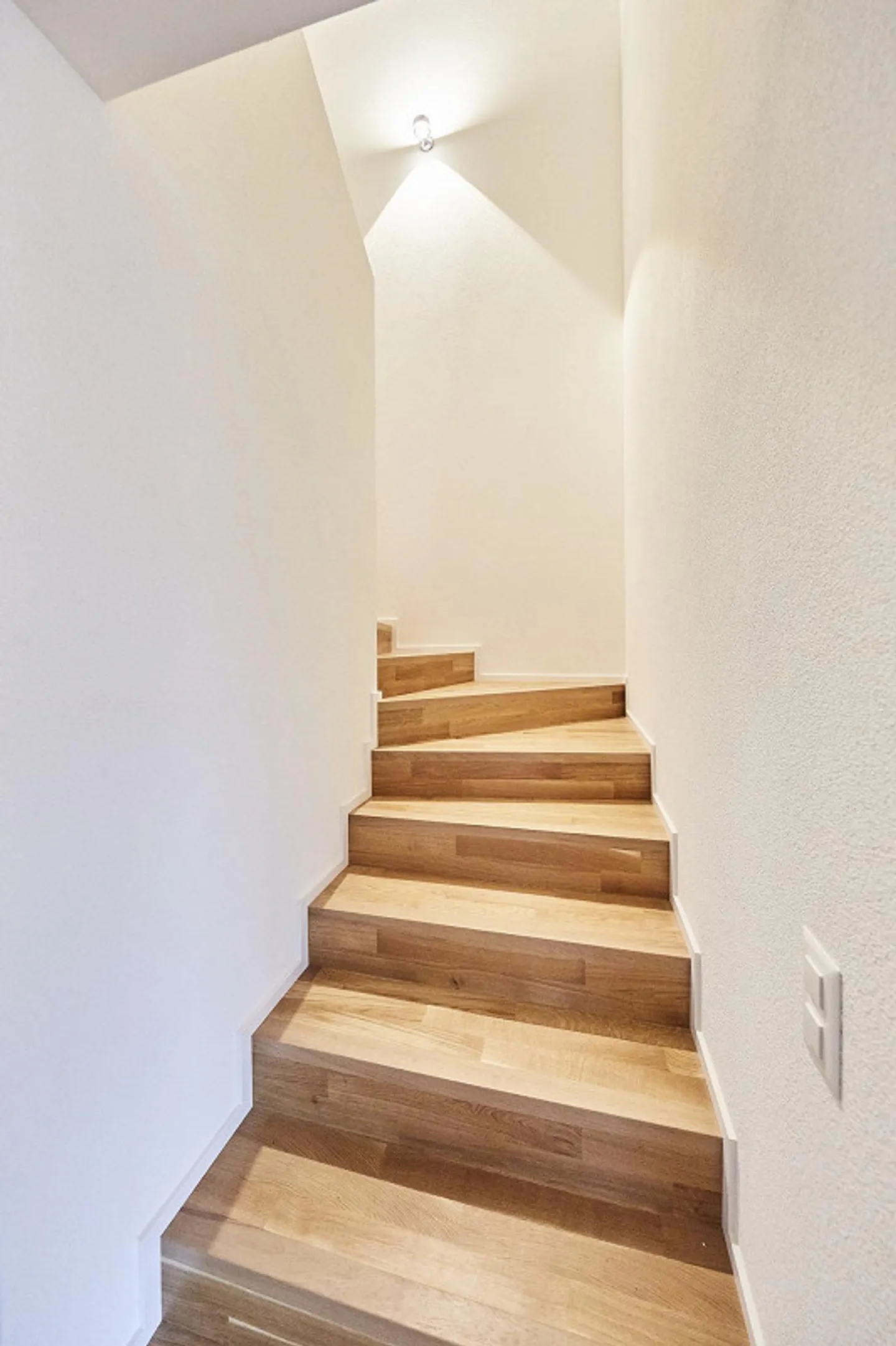 Appartement de 2.5 pièces à Uster près du lac de Greifen - Photo 6 sur 10