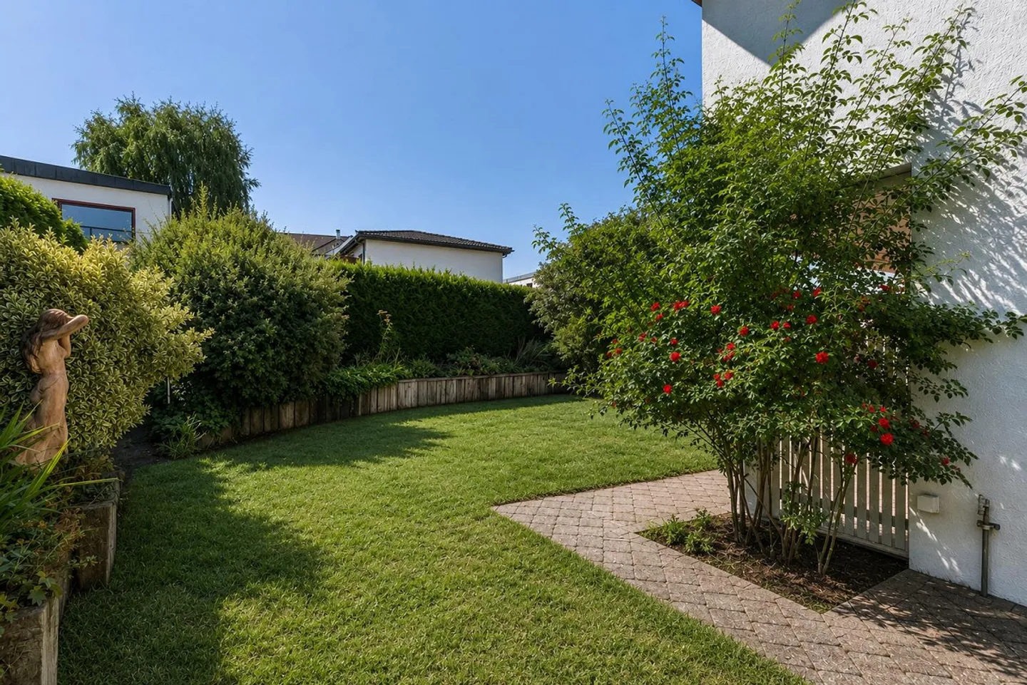 Wohnglück mit sonnigem Garten und Ruhe - Foto 2 von 7