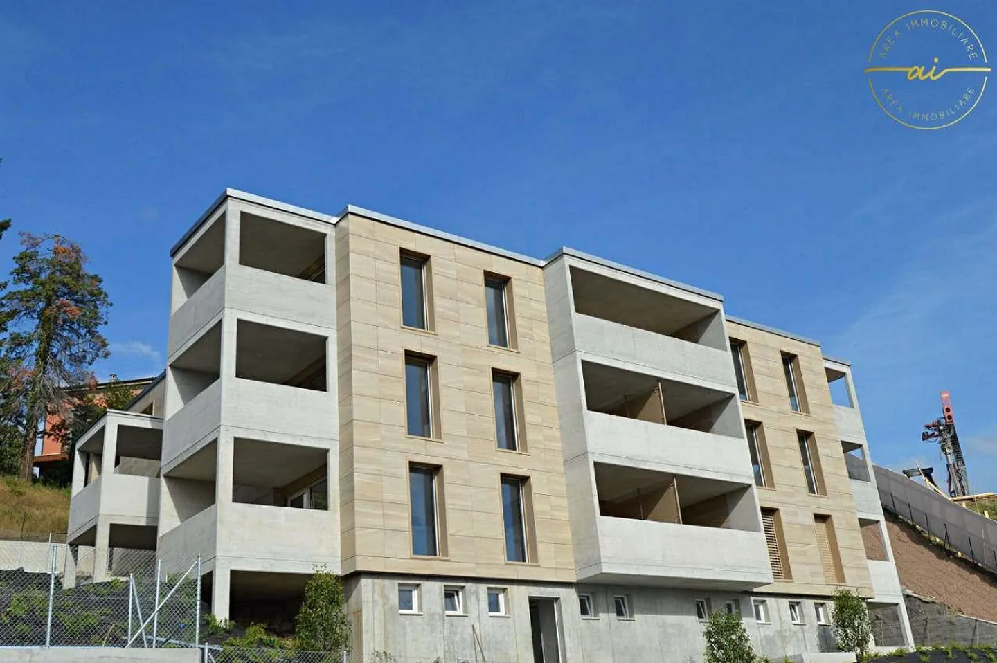 Appartement fascinant de 2,5 pièces avec terrasse à Balerna - Photo 3 sur 6