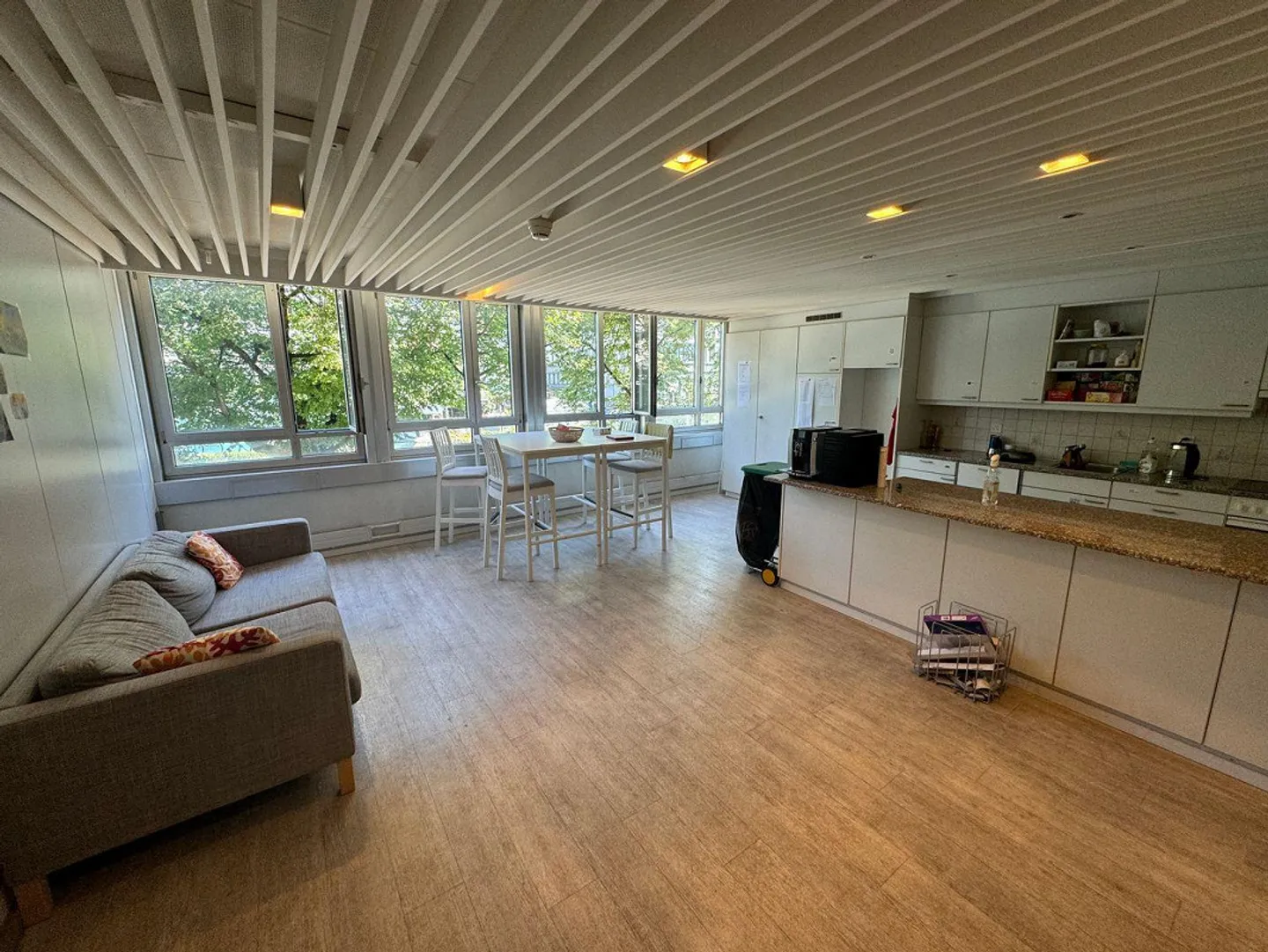 Espace de bureau et commercial central avec vue sur l'Aare - Photo 6 sur 26