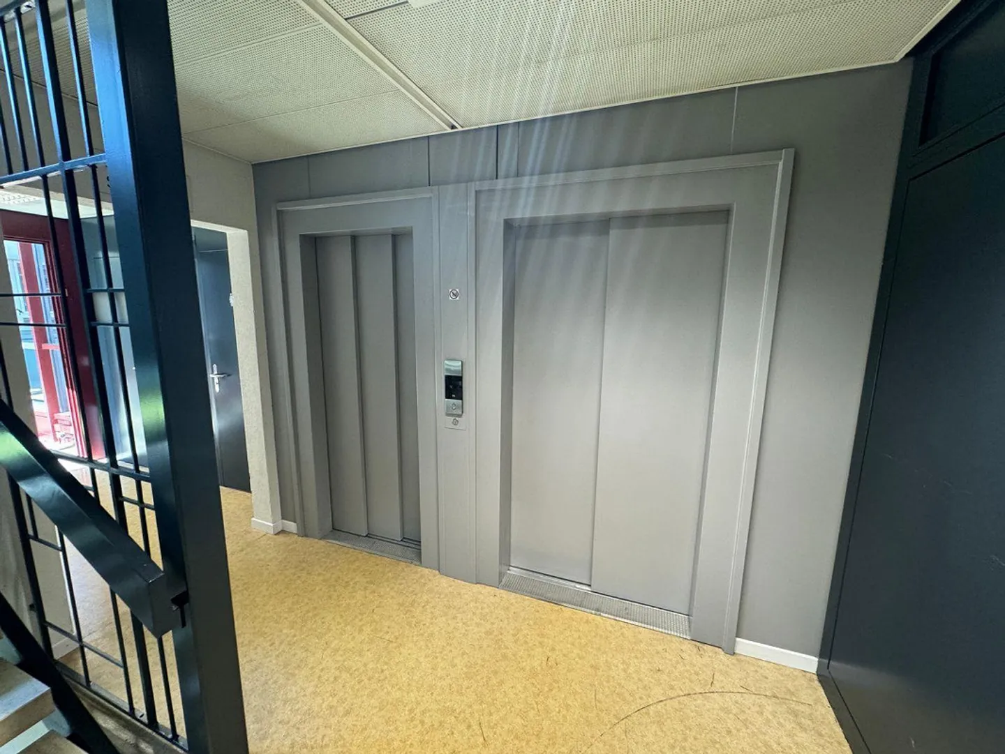 Espace de bureau et commercial central avec vue sur l'Aare - Photo 26 sur 26