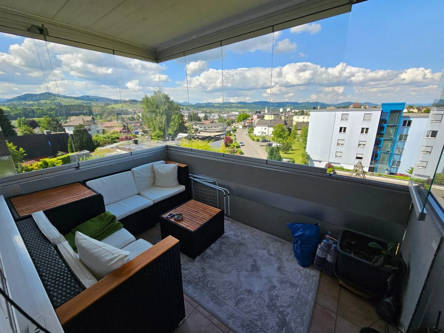 Appartamento moderno di 3,5 stanze con cucina di alta qualità e bella vista - Foto 8 di 10