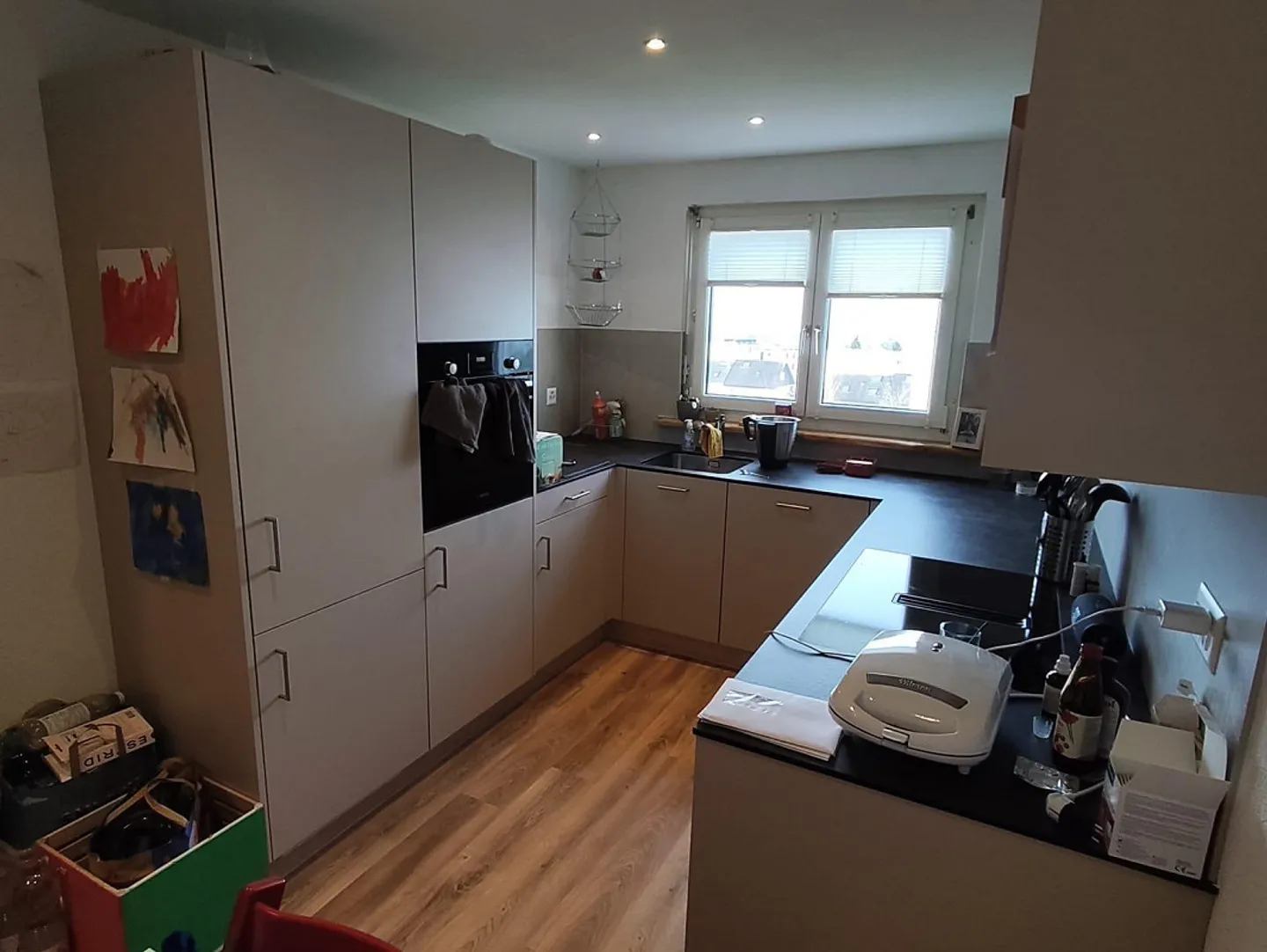 Appartamento moderno di 3,5 stanze con cucina di alta qualità e bella vista - Foto 2 di 10