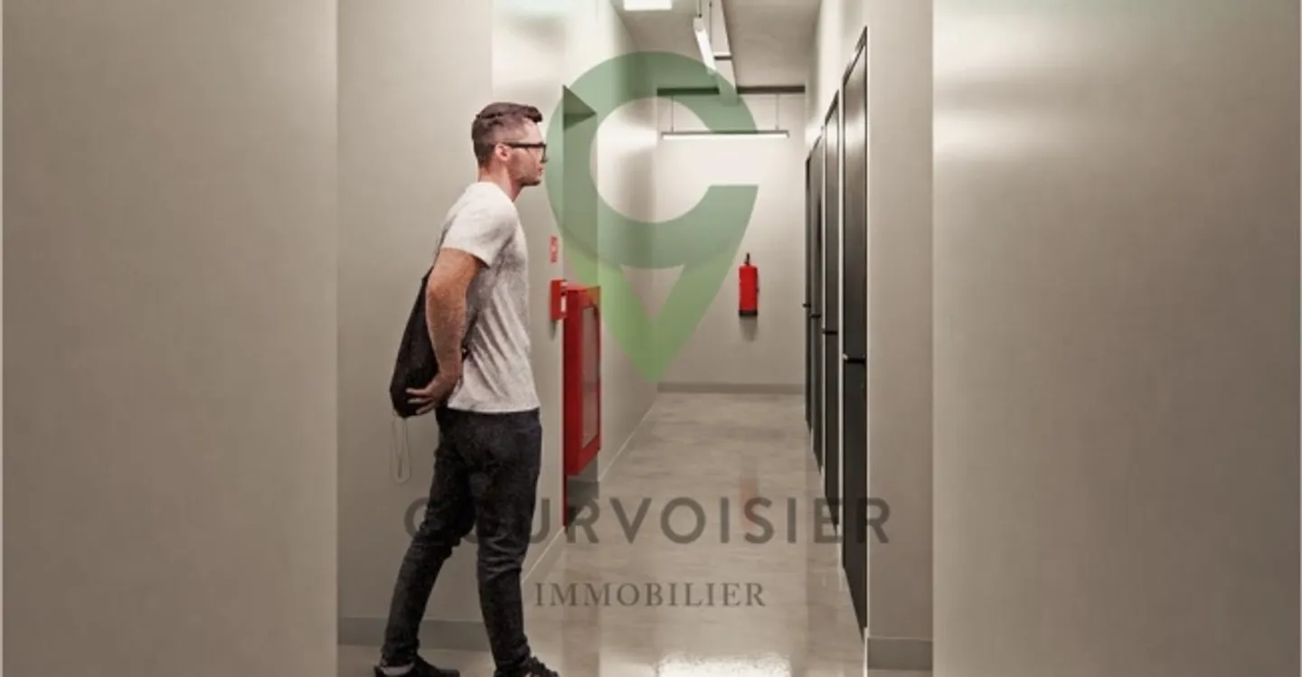 Deposito - Foto 1 di 10