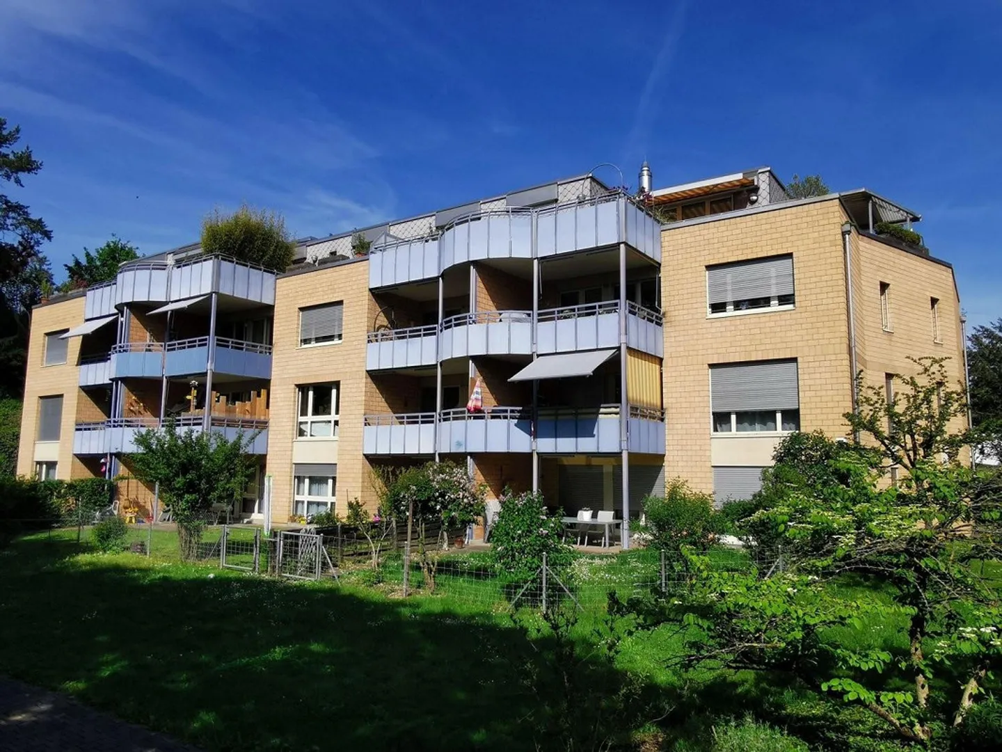 Outdoor parking space for rent in Liestal - Photo 1 of 2