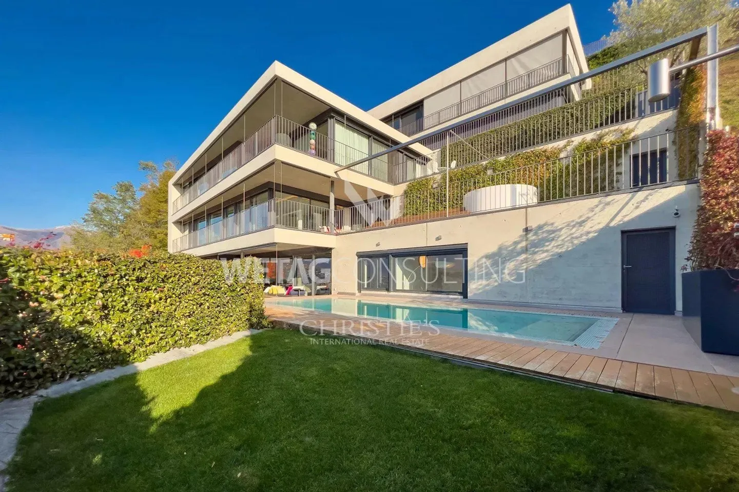 Moderno Appartamento Duplex a Lugano-Albonago in Vendita - Foto 1 di 13