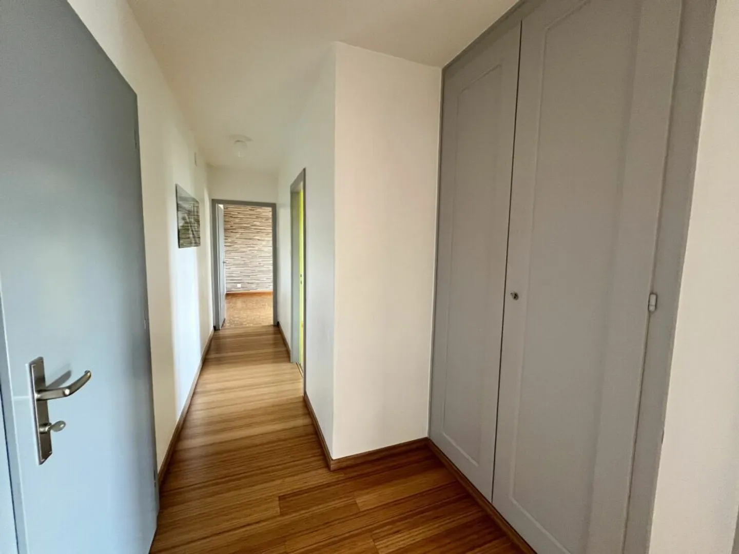 Bel appartement de 3 pièces dans une villa avec terrasse au Locle - Foto 6 von 13
