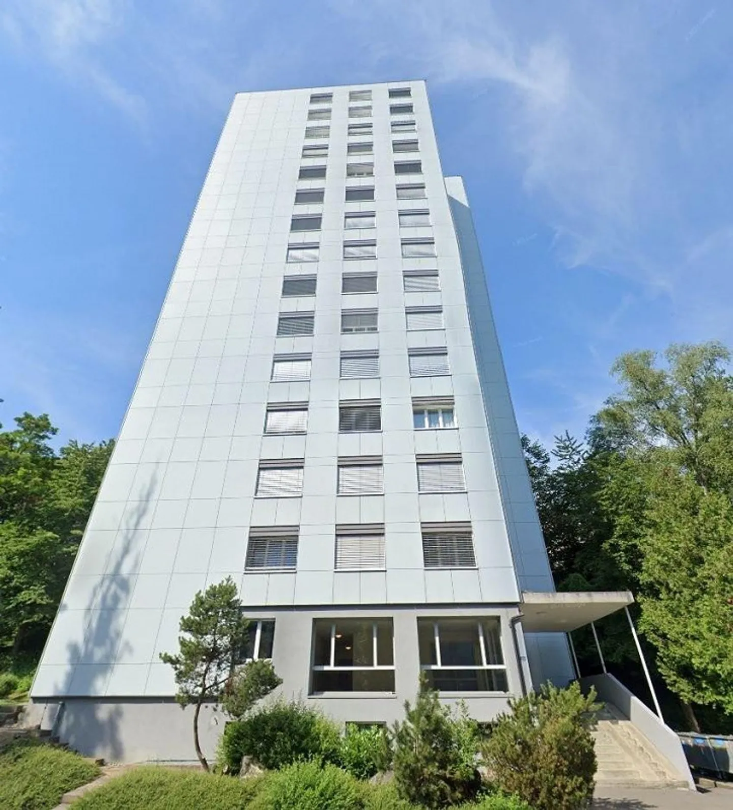 3.5 room apartment with a view in Spreitenbach for rent - Photo 1 of 8