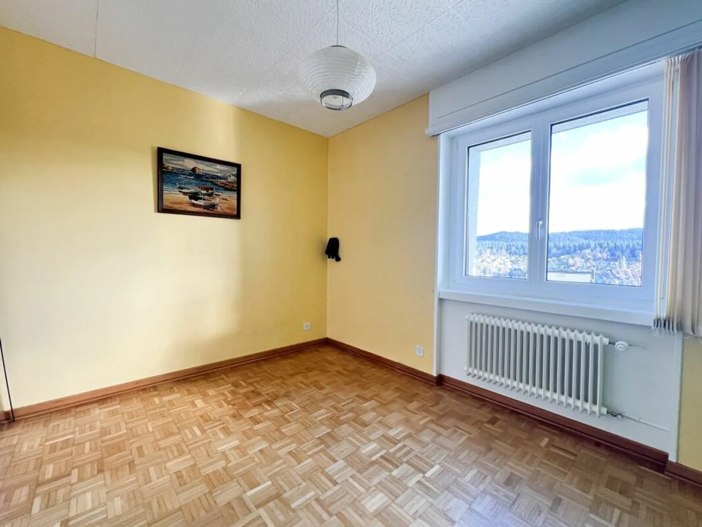 Bel appartement de 3 pièces dans une villa avec terrasse au Locle - Foto 10 von 13