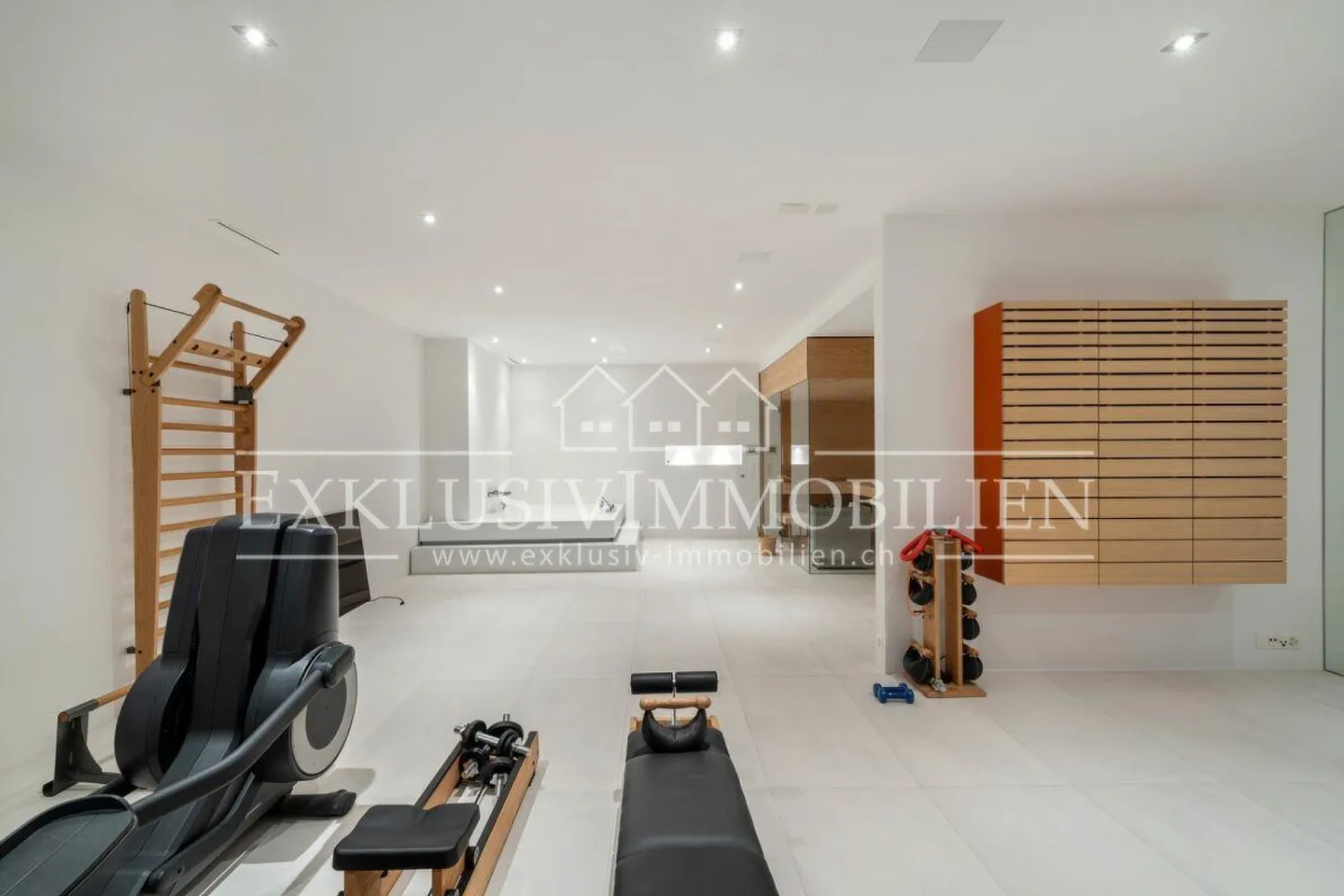 Tax-Advantaged Living for the Highest Demands - Photo 6 of 6