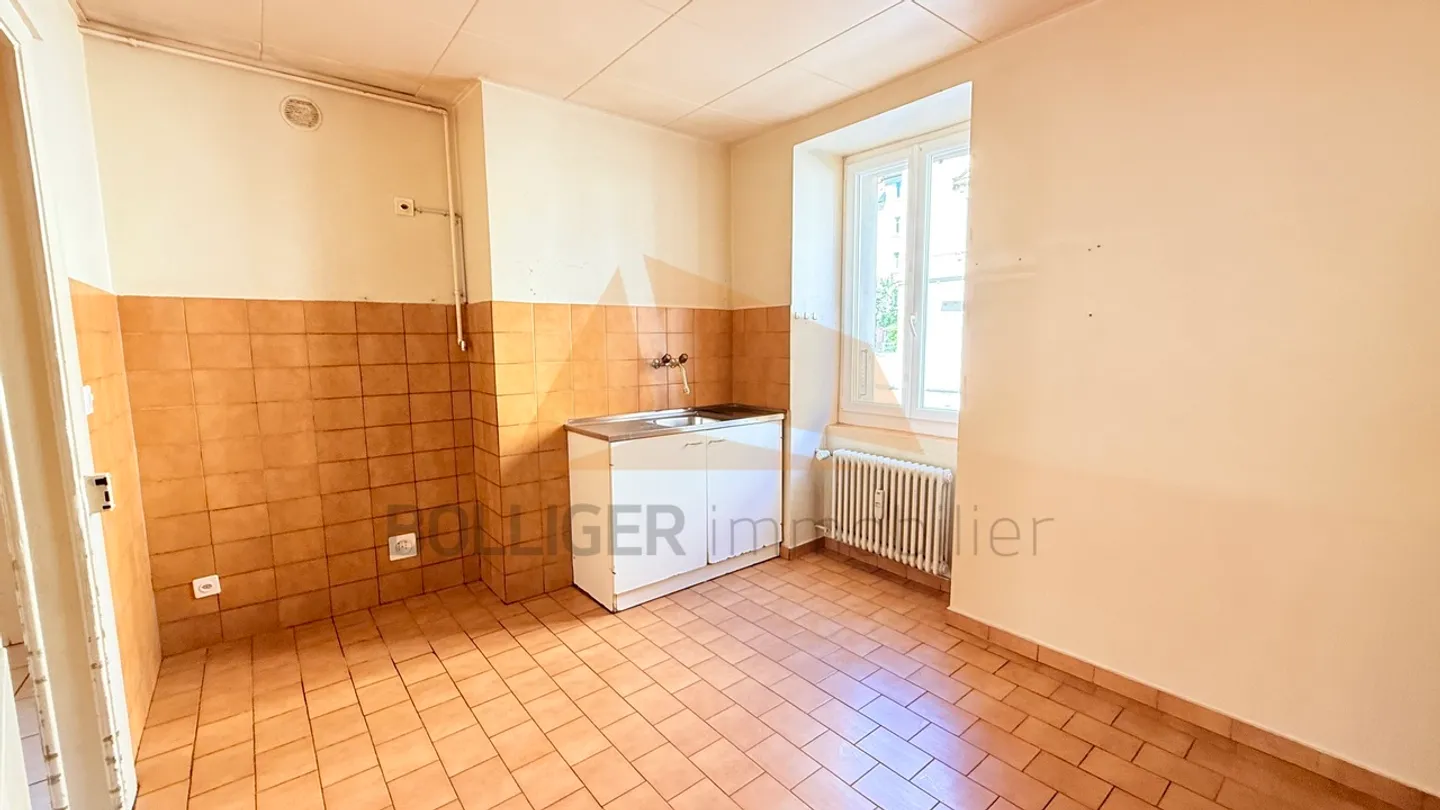 IN VENDITA APPARTAMENTO 3 LOCALI CON TERRAZZA - Foto 8 di 10