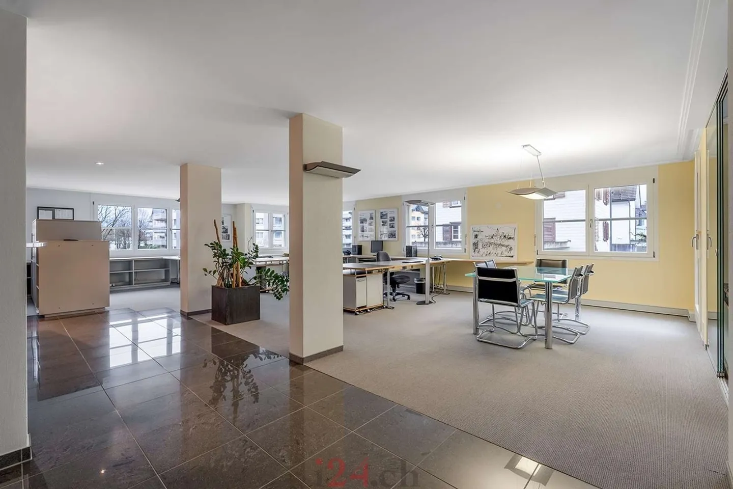 Office space for rent - Photo 8 of 12