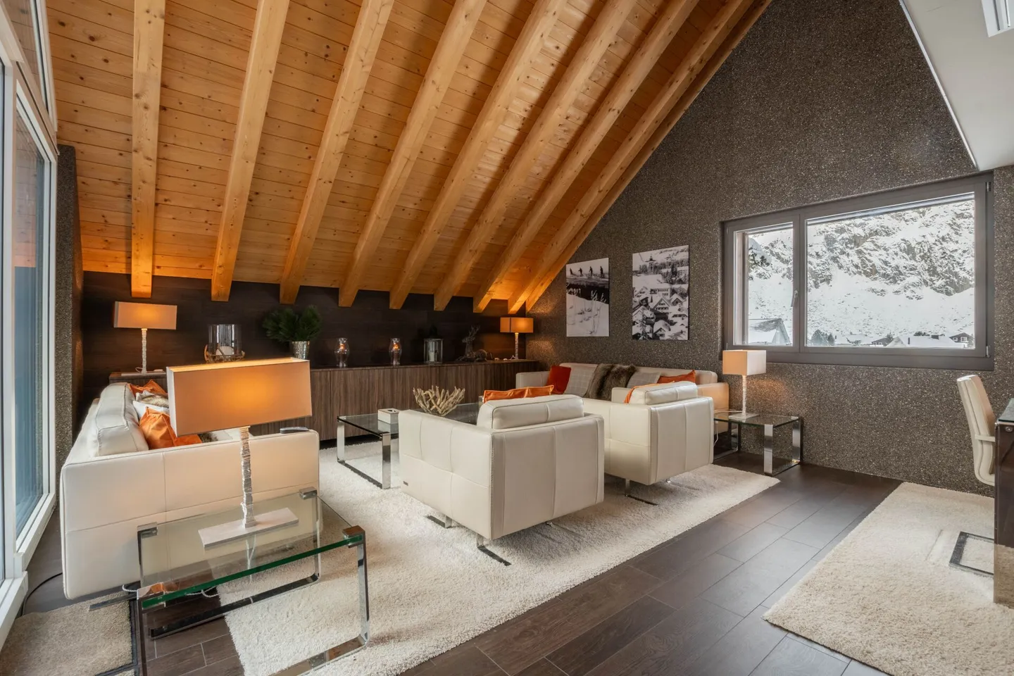 3 Bedroom Maisonette Apartment in Andermatt - Photo 3 of 20