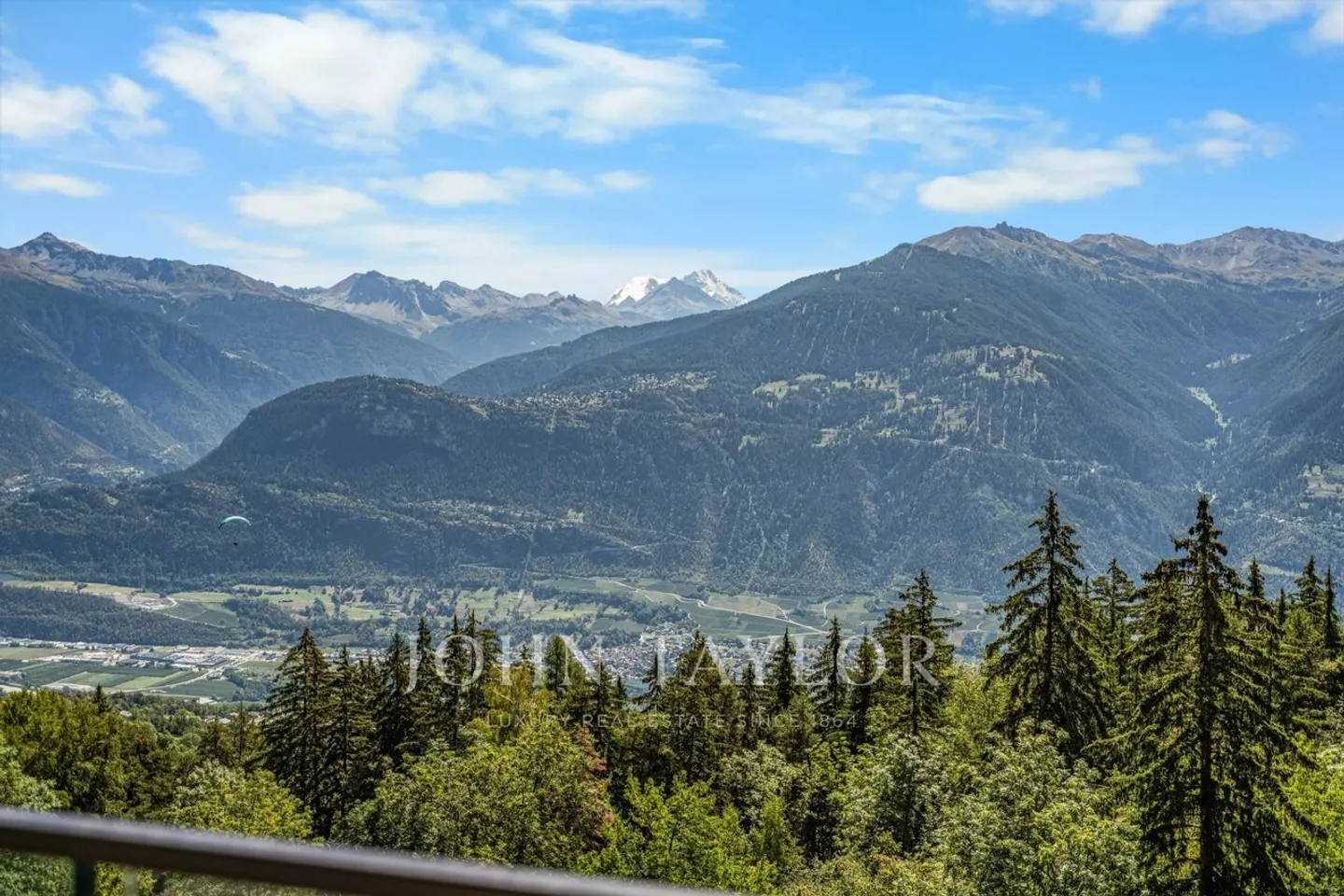Appartement Élégant à Crans-Montana - Photo 5 sur 8