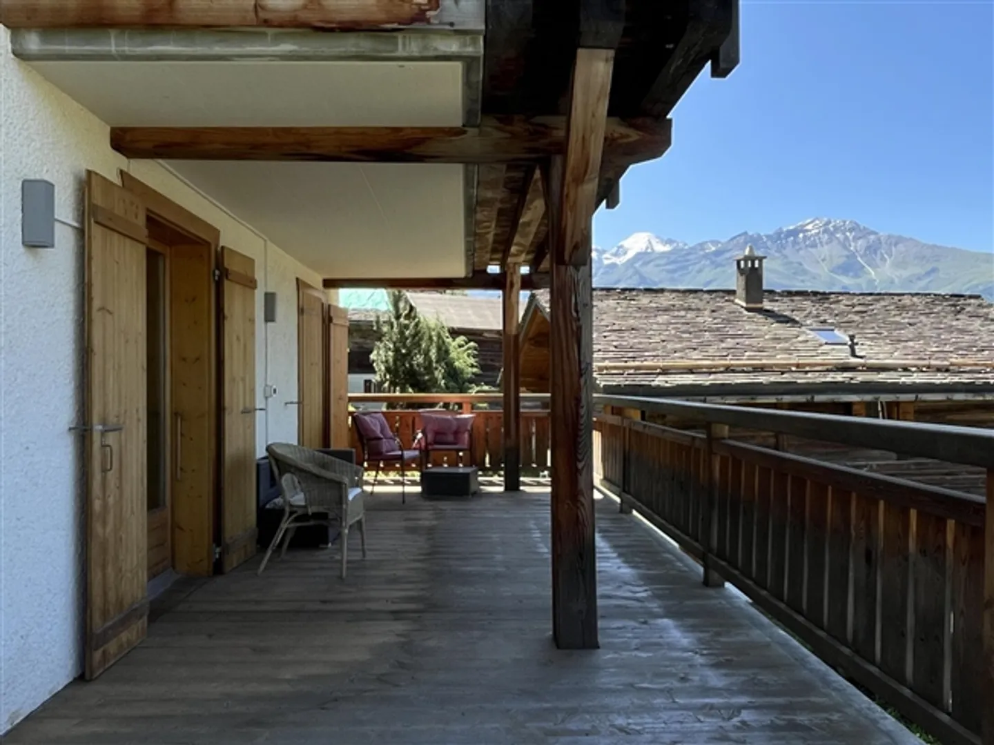 «JAHRESMIETE - Geräumiges Chalet mit 5 Betten und 4 Bädern in der ruhigen Wohngegend von Médières in Verbier» - Foto 20 von 20