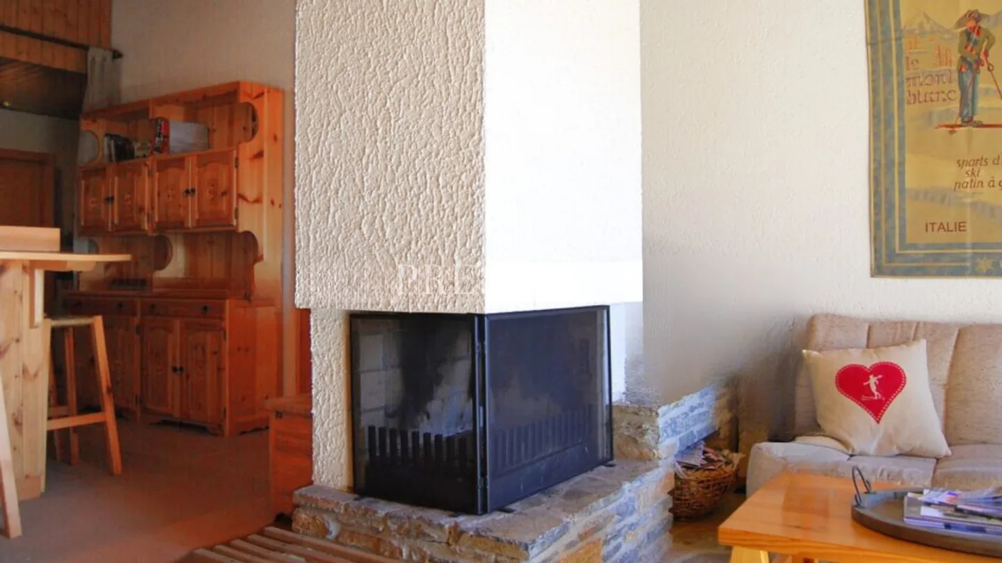 3-room penthouse with panoramic view just steps from the slopes - Crans-Montana - Photo 5 of 12