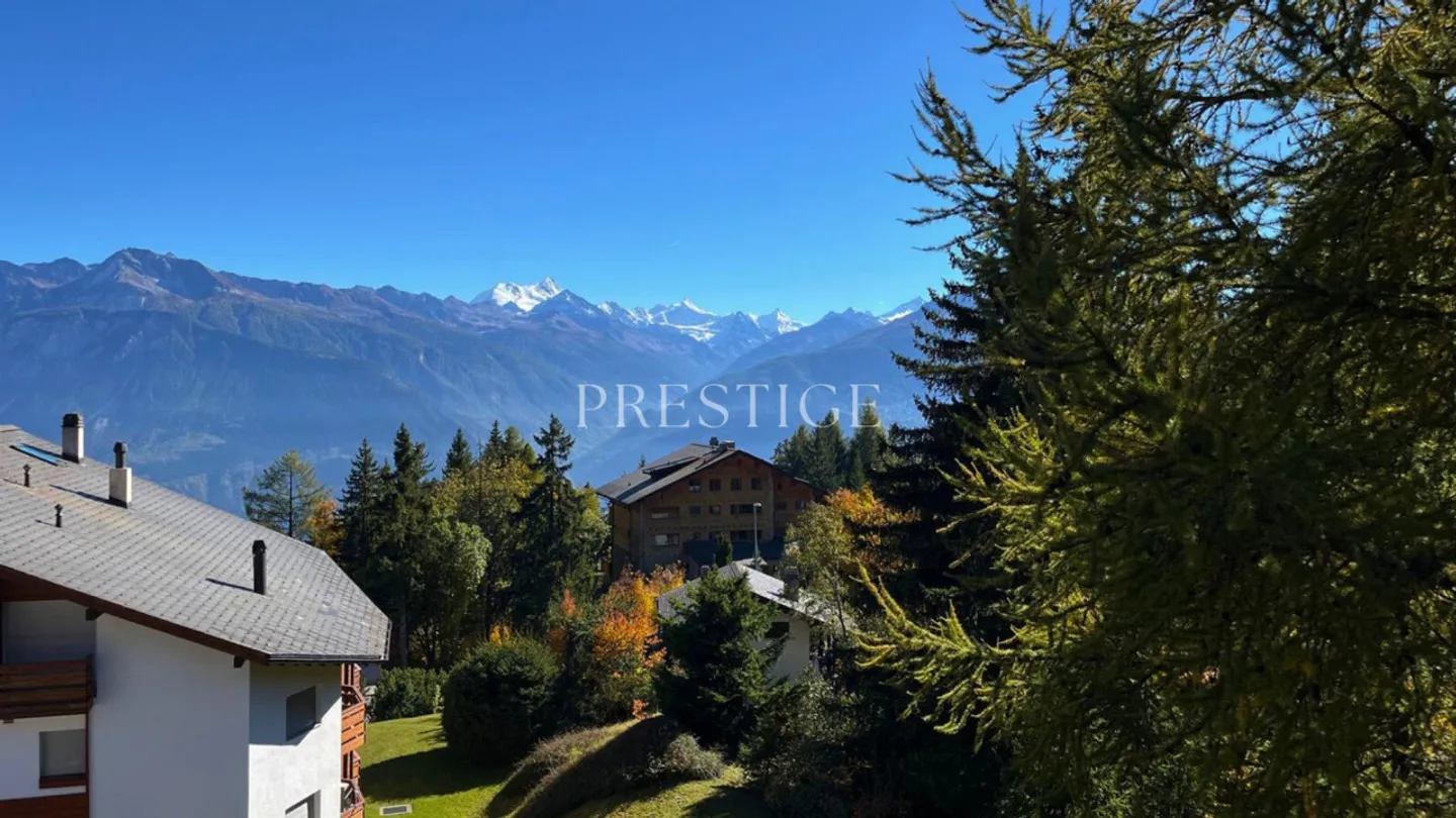 3-room penthouse with panoramic view just steps from the slopes - Crans-Montana - Photo 10 of 12