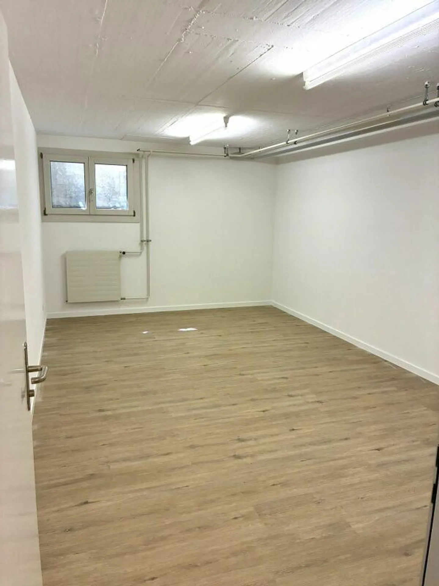 Espace commercial près du centre - Photo 3 sur 5
