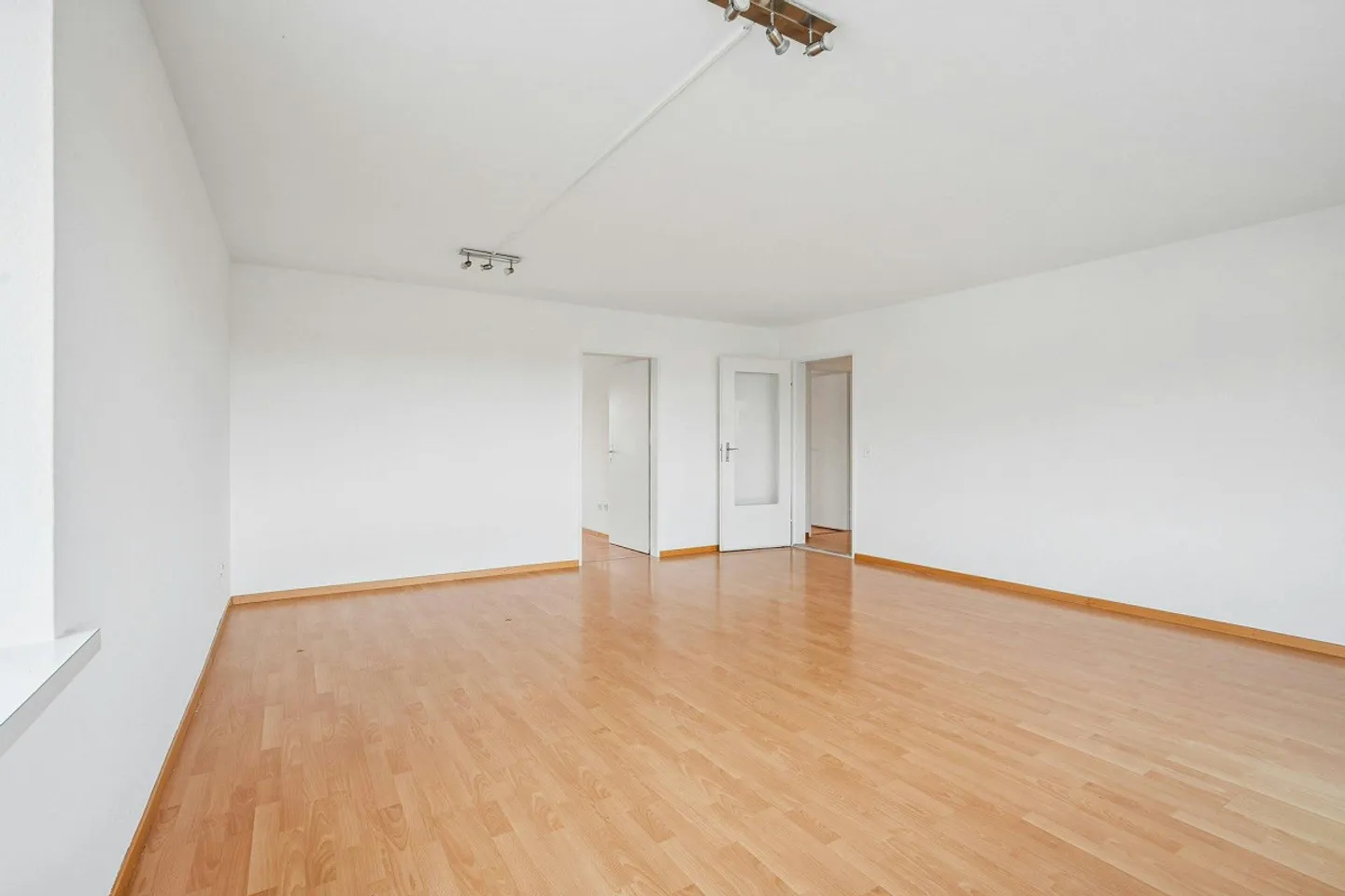 Condominio di 4 stanze a Wolfhausen - Foto 4 di 10