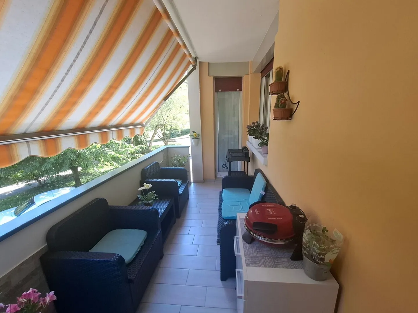 4.5-ROOM APARTMENT IN THE GREEN IN LIGORNETTO - Photo 4 of 5