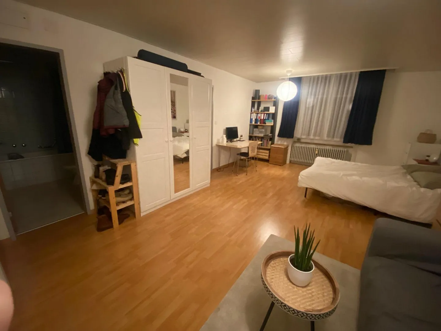 Charming 1.5-room apartment in the popular Breitschquartier available from July 6 - Photo 3 of 5