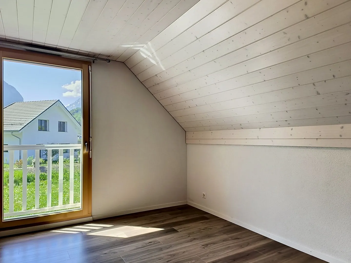 5-Zimmer-Haus - Foto 6 von 10
