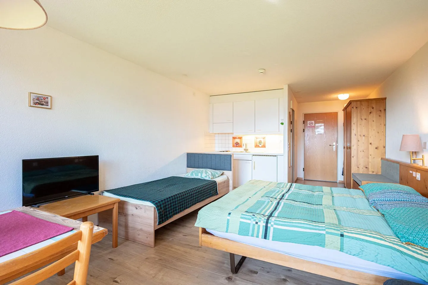 Studio 1 pièce confortable avec vue sur la montagne à Aeschi près de Spiez à vendre - Photo 3 sur 13