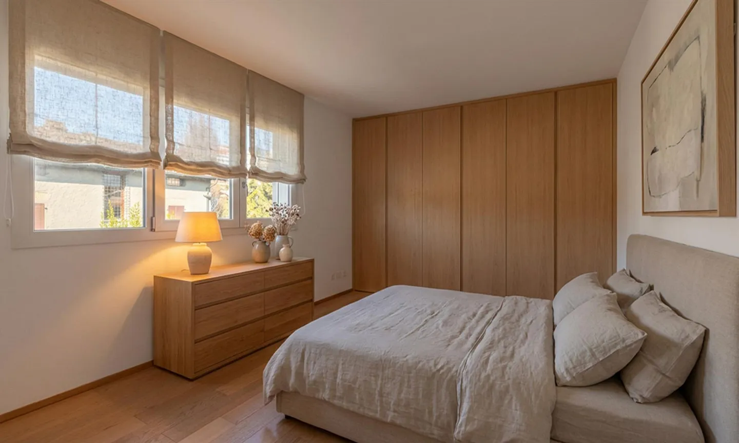 BRIGHT 3.5-ROOM APARTMENT WITH 2 BATHROOMS AND TERRACE IN VACALLO - Photo 4 of 11