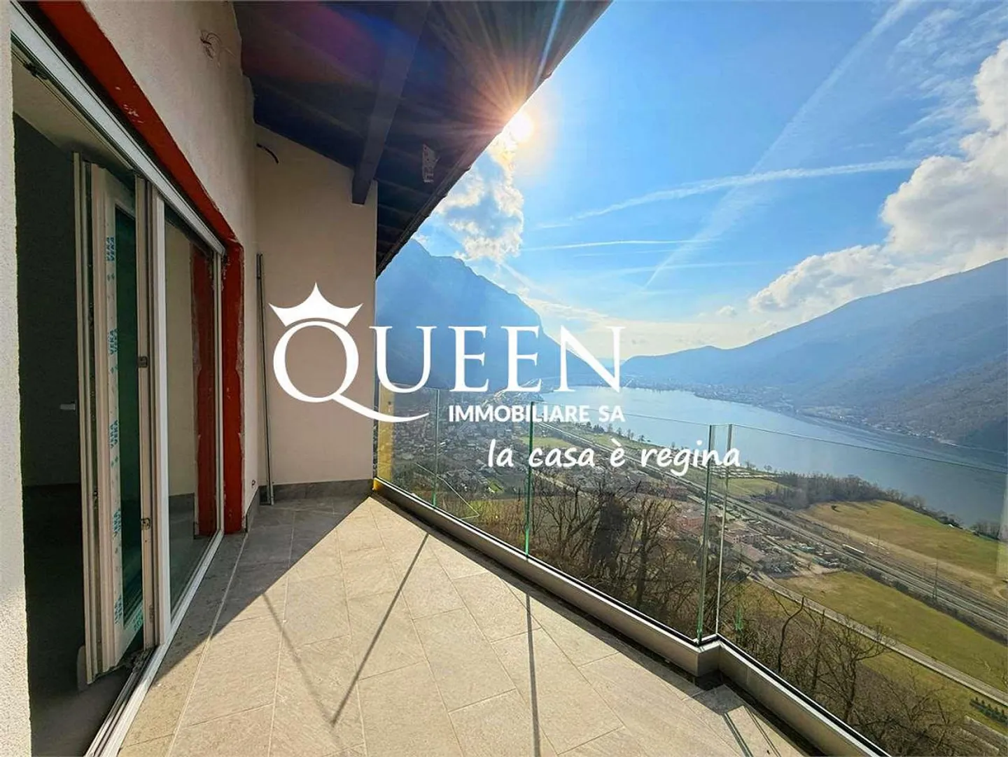 Rovio : Maison avec 5,5 pièces, 240 m², vue sur le lac et jardin - Photo 6 sur 13