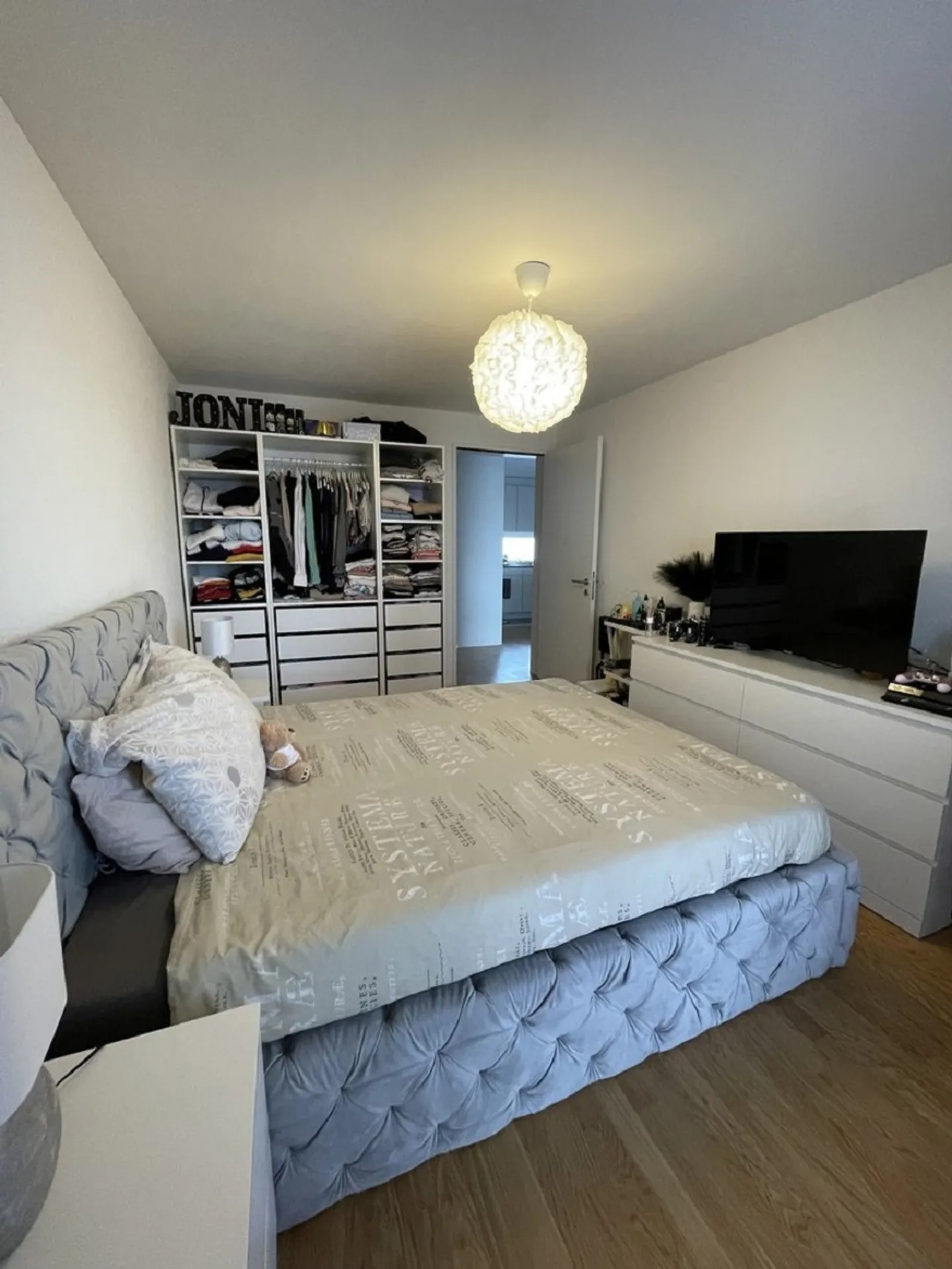 Apartment for rent - Photo 8 of 9