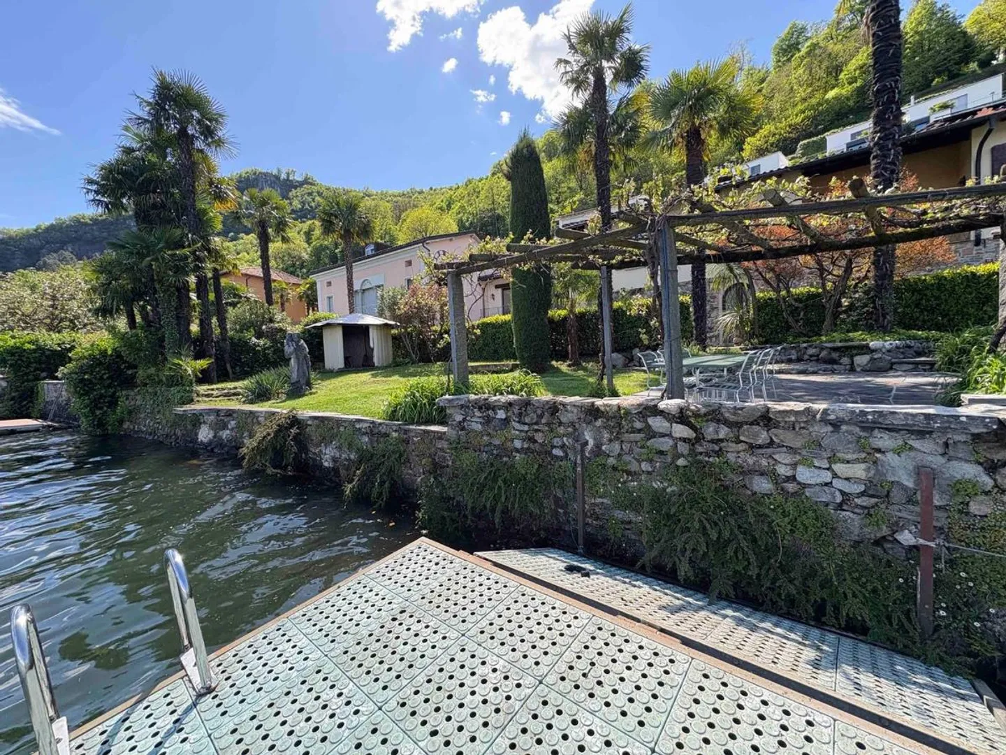 Casa unifamiliare di 5,5 locali - Foto 2 di 5